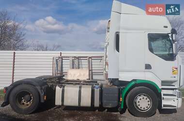 Тягач Renault Premium 2012 в 