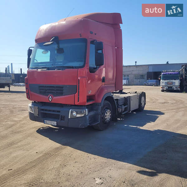 Renault Premium 2008