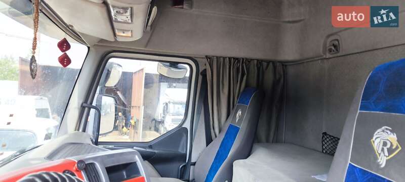 Тягач Renault Premium 2008 в Умани