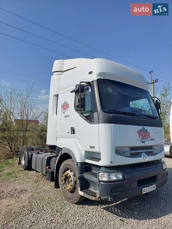 Тягач Renault Premium 2005 в 