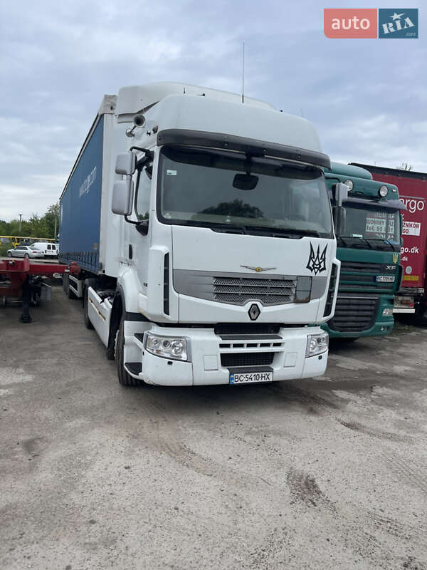 Тягач Renault Premium 2010 в 
