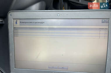 Тягач Renault Premium 2010 в 