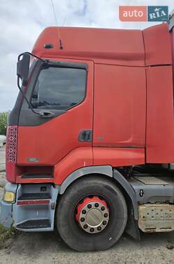 Тягач Renault Premium 2001 в 