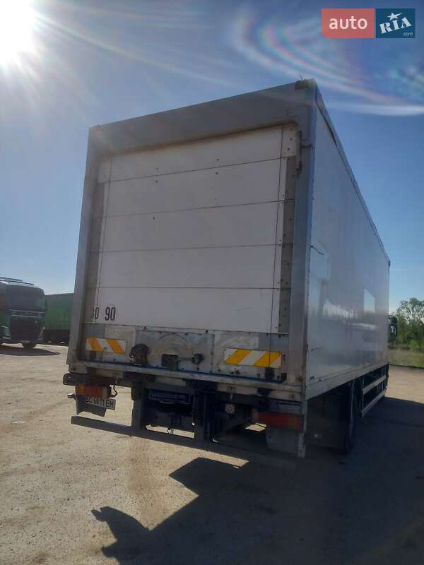 Рефрижератор Renault Premium 2005 в Львове