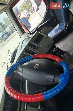 Тягач Renault Premium 2008 в 