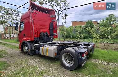 Тягач Renault Premium 2011 в 