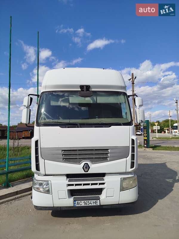 Тягач Renault Premium 2008 в 