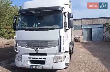 Тягач Renault Premium 2012 в 