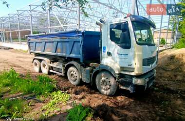 Самосвал Renault Premium 2010 в 