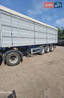 Зерновоз Renault Premium 2008 в 