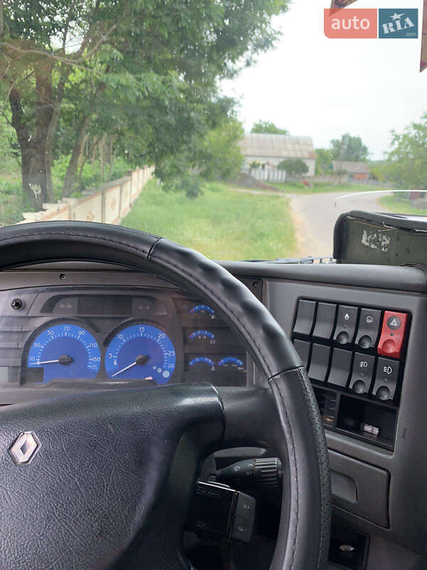 Тягач Renault Premium 2006 в Ладыжине фото 6 Тягач Renault Premium 2006 в Ладыжине