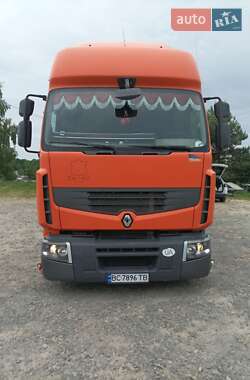 Тягач Renault Premium 2012 в Новояворовске