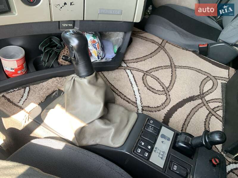 Тягач Renault Premium 2009 в Киеве
