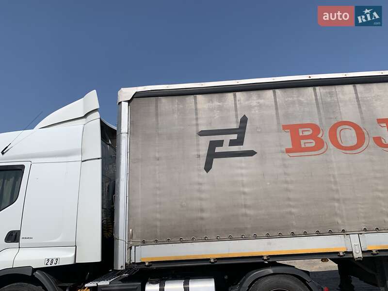 Тягач Renault Premium 2009 в Киеве