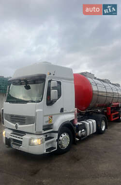 Тягач Renault Premium 2011 в Вишгороді