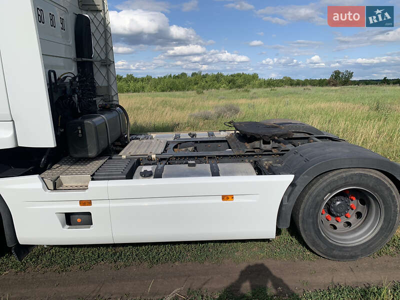 Тягач Renault Premium 2013 в Чутове