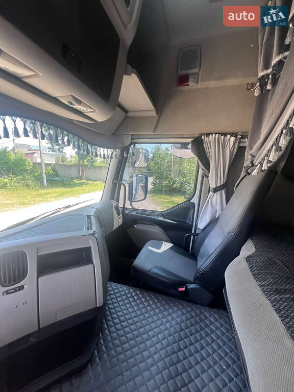 Самосвал Renault Premium 2006 в Черновцах