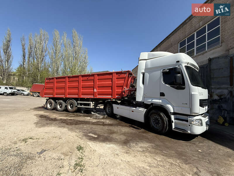 Самосвал Renault Premium 2011 в Кривом Роге