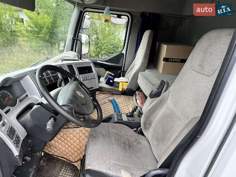 Самоскид Renault Premium 2009 в Трускавці
