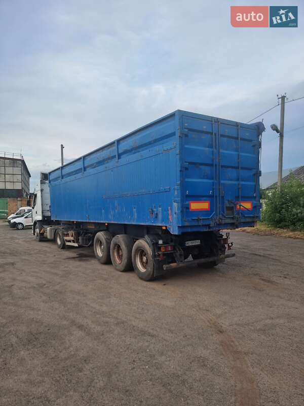 Тягач Renault Premium 2010 в Луцке