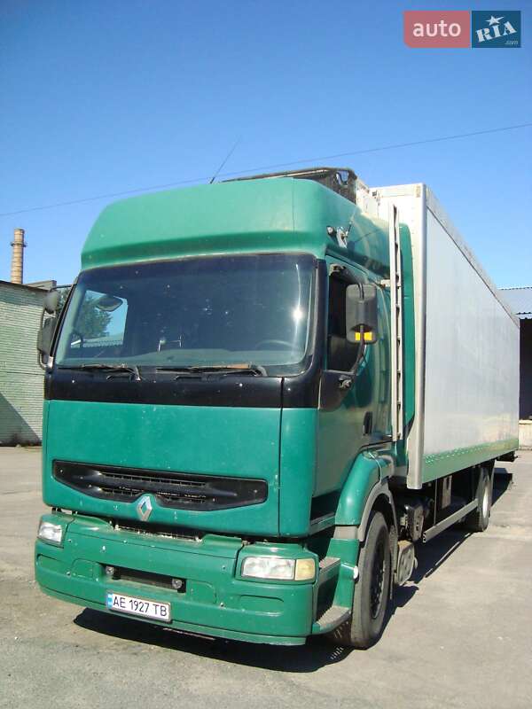 Рефрижератор Renault Premium 2002 в Днепре