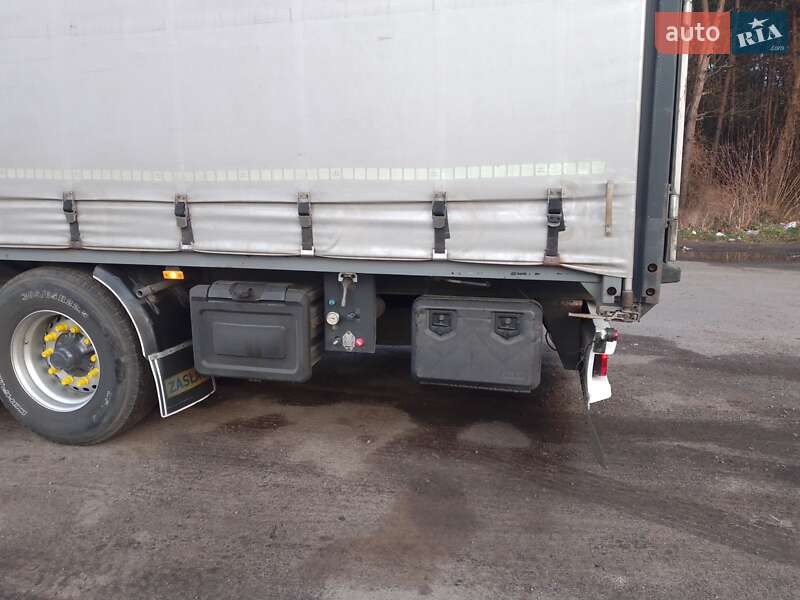 Тягач Renault Premium 2008 в Ивано-Франковске