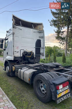 Тягач Renault Premium 2011 в 