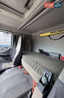 Автовоз Renault Premium 2011 в 