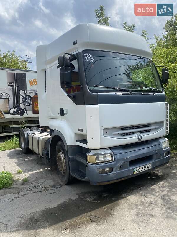 Тягач Renault Premium 2004 в Хмельницькому фото Тягач Renault Premium 2004 в Хмельницькому