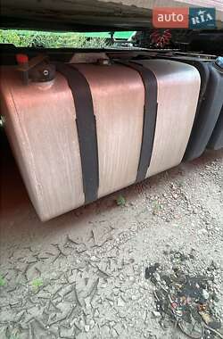 Тягач Renault Premium 2010 в 