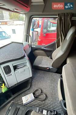 Тягач Renault Premium 2010 в 