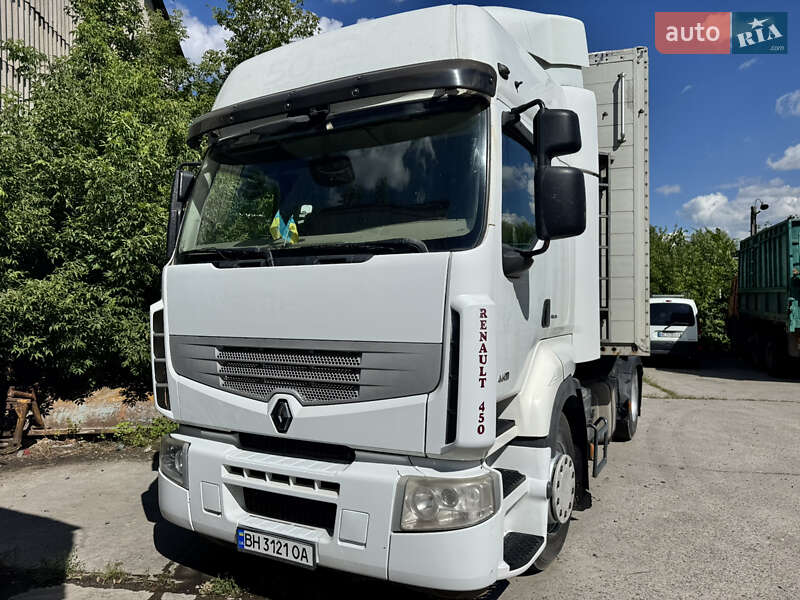 Renault Premium 2012