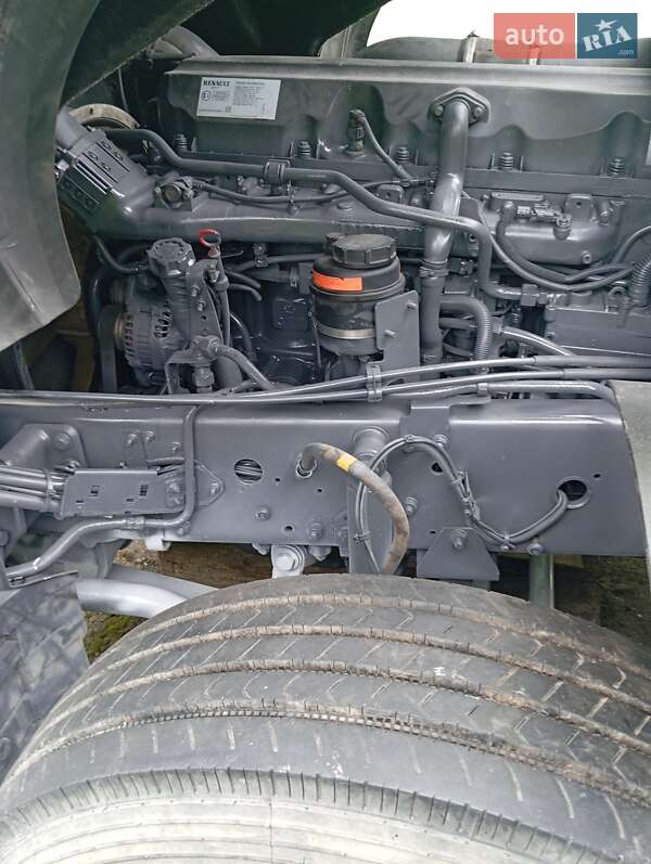 Тягач Renault Premium 2012 в 