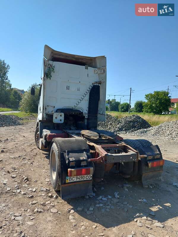 Тягач Renault Premium 1999 в Львове фото 2 Тягач Renault Premium 1999 в Львове