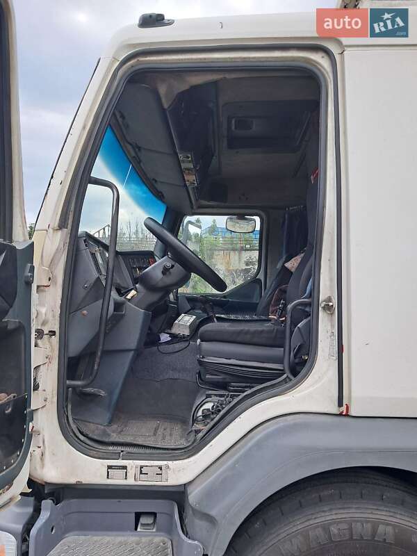 Грузовой фургон Renault Premium 1999 в Днепре