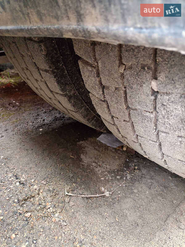 Самоскид Renault Premium 2002 в Дніпрі