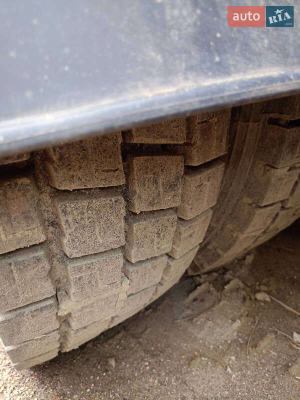 Самоскид Renault Premium 2002 в Дніпрі