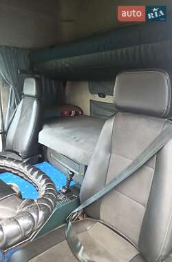 Тягач Renault Premium 1999 в 