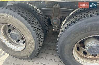 Контейнеровоз Renault Premium 2008 в 
