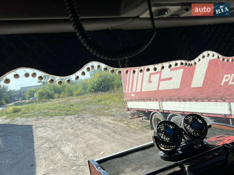 Тягач Renault Premium 2001 в Новомосковске