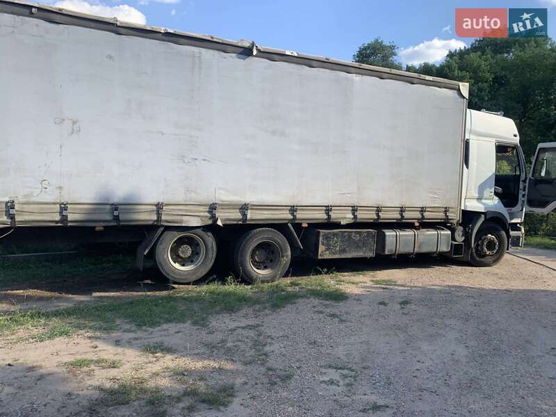 Грузовой фургон Renault Premium 2000 в Александрие