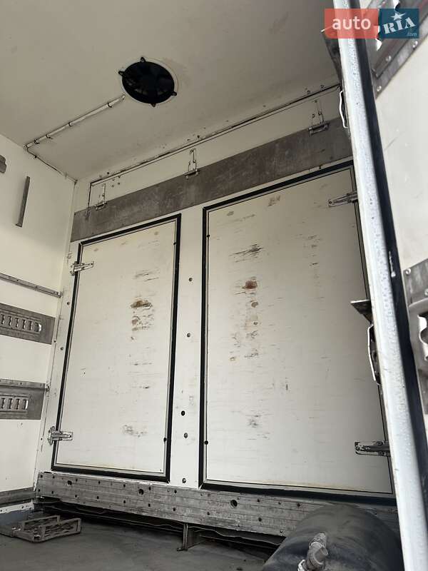 Для перевезення тварин Renault Premium 2013 в Львові