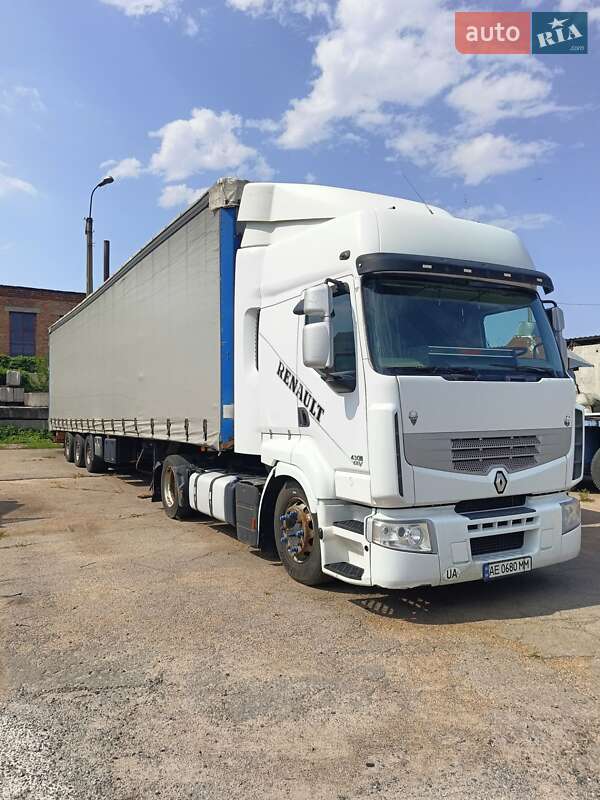 Renault Premium 2011