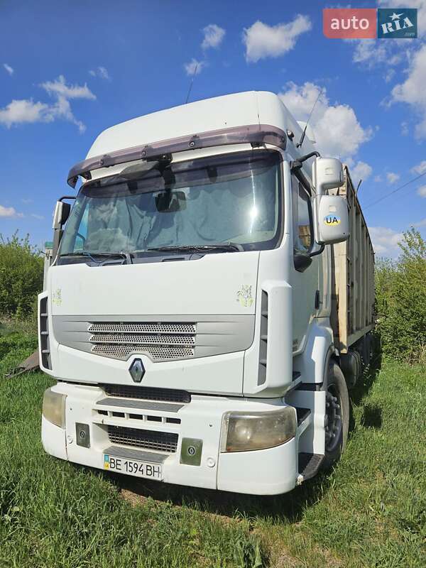 Зерновоз Renault Premium 2010 в 