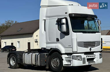 Тягач Renault Premium 2011 в 