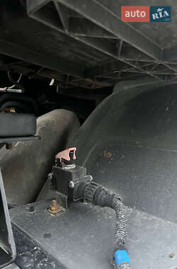 Тягач Renault Premium 2011 в 