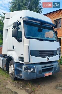 Тягач Renault Premium 2009 в Нежине