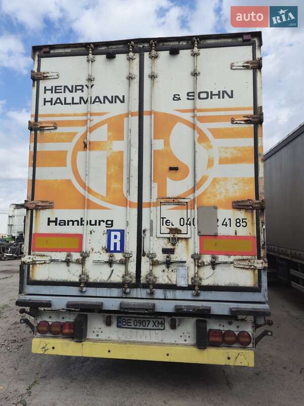 Тягач Renault Premium 2006 в Запорожье