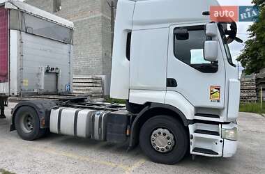 Тягач Renault Premium 2013 в 