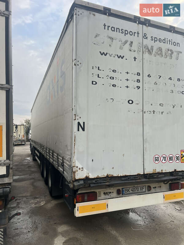 Тягач Renault Premium 2011 в Ровно